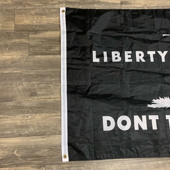 Liberty or Death Black Gadsden Flag big - Picture 2 of 5